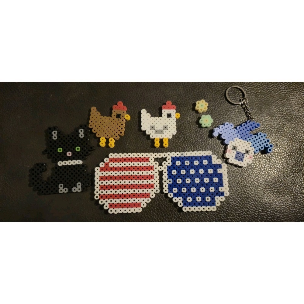 Lot of Perler Bead‎ Crafts  USA Glasses Keychain Animals Mixed Designs